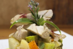 Эффектный слоёный салат "Цветочная поляна" с рисом и рыбой - просто, вкусно и красиво